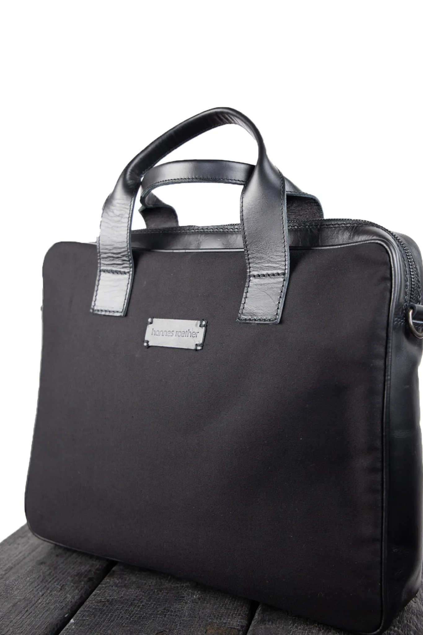 New hannes rœther Ze48zere.801.702 black